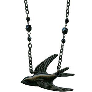 Classic Hardware Bakelite Pendant Necklace-Small Swallow